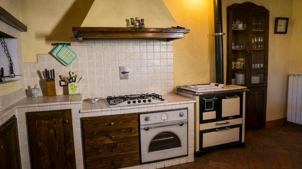 La Stalla Acquaviva  ภายนอก รูปภาพ