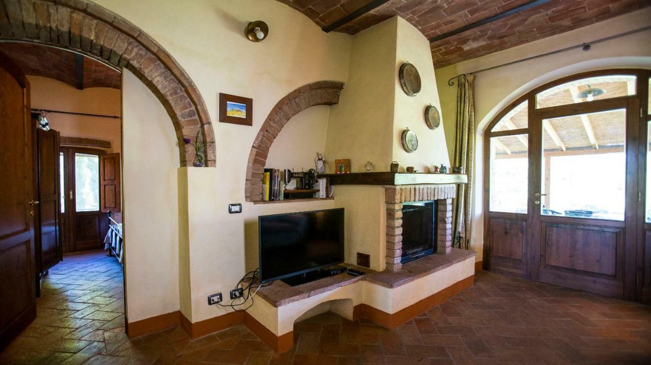 La Stalla Acquaviva  ภายนอก รูปภาพ